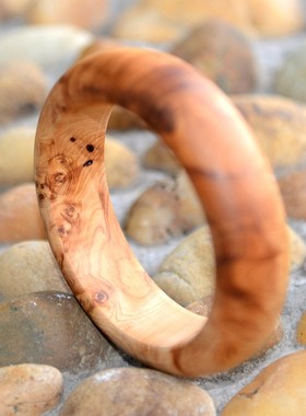 太行崖柏瘤疤雀眼手镯