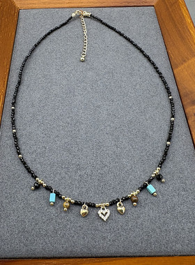复古高级感黑色水晶爱心短款项链