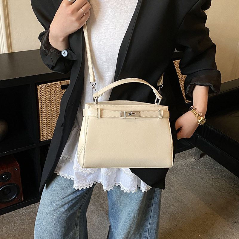 跨境复古手提凯莉包包女2026春新款潮流时尚小方包通勤单肩斜挎包,淘宝优惠券,粉丝福利购,淘宝优惠卷
