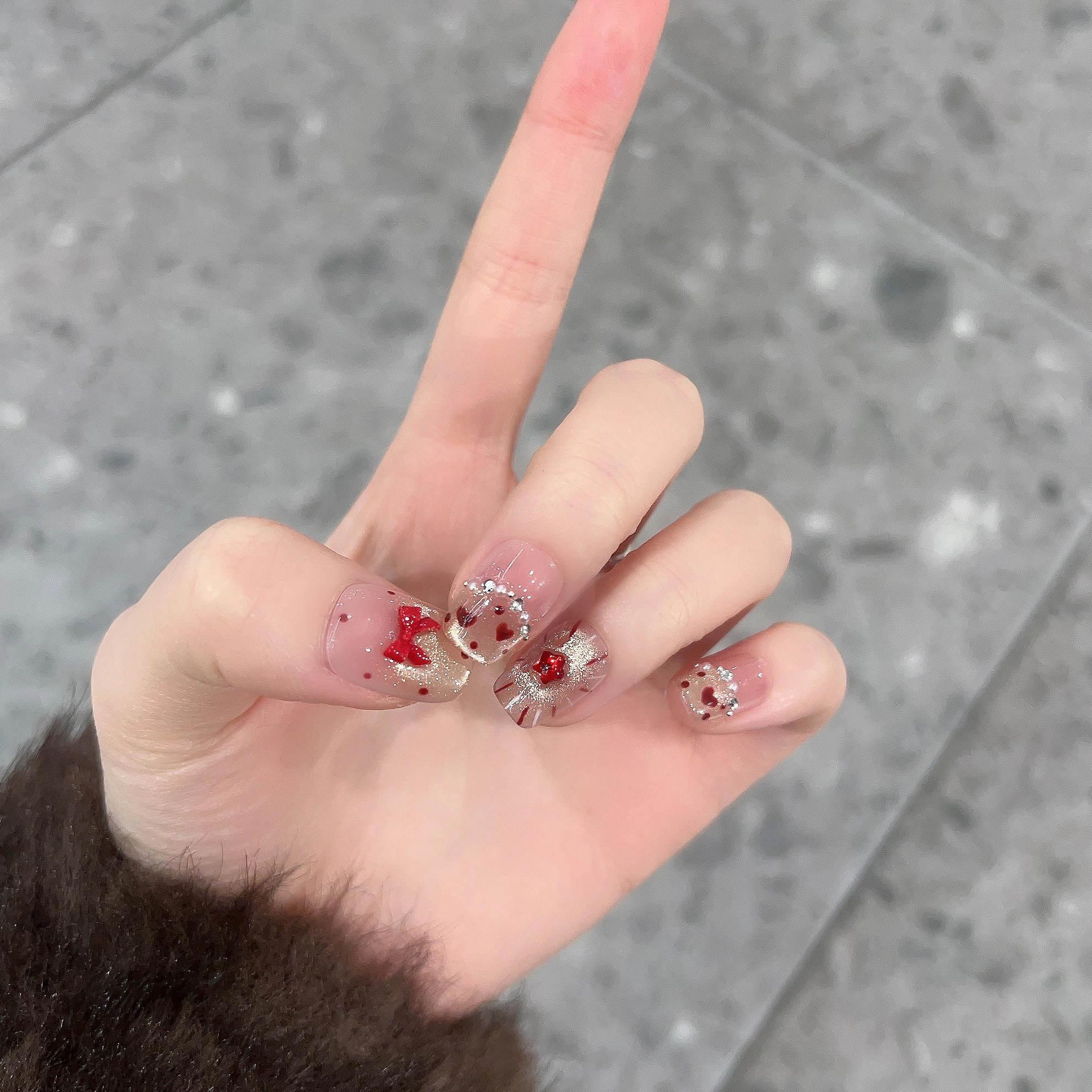 萌马当先美甲穿戴甲2025新款高级感可爱红色波点蝴蝶结指甲贴片,淘宝优惠券,粉丝福利购,淘宝优惠卷