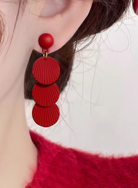 美美子红色圆片耳环新年红色耳饰