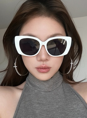 欧美辣妹复古白色大框猫眼墨镜女