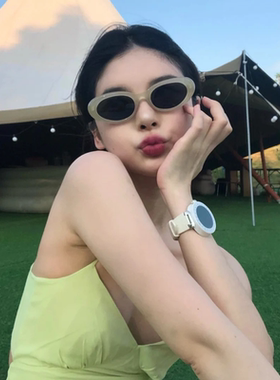 佳柚欧美甜酷辣妹Y2K墨镜
