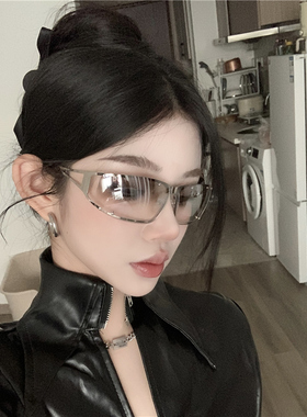 高级感Y2K太阳镜金属镂空水银色