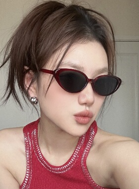 2026春夏复古酒红色猫眼墨镜高级