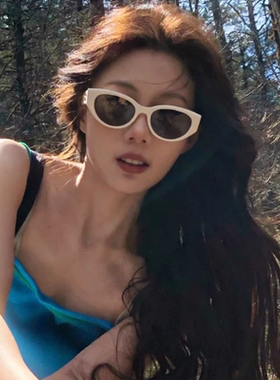 韩系超火白色猫眼遮阳紫外线墨镜