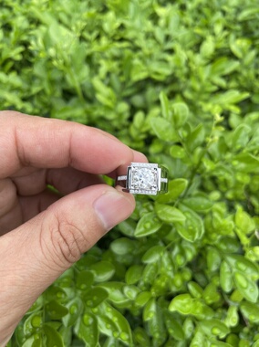 pt950男钻戒1克拉18k莫桑石真钻单钻简约光面定婚结婚情人节礼物