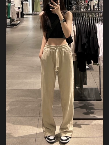 Штаны подходит для мужчин и женщин