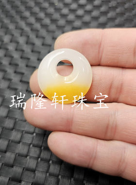 新疆和田白玉金丝玉平安扣玉挂件