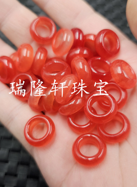 红色大孔平安扣玉石散珠