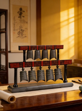 青铜曾侯乙演奏乐器采耳编钟