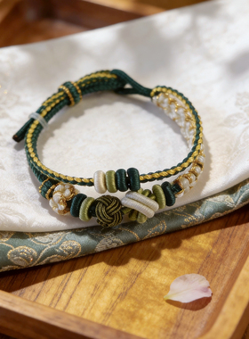 双层叠戴五瓣桃花手绳