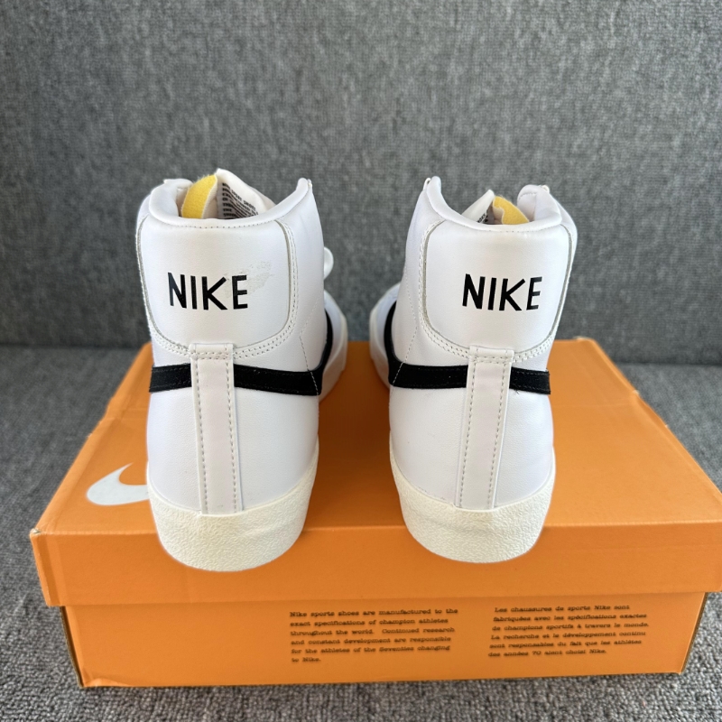 Nike耐克BLAZER MID 77男子开拓者中高帮时尚复古板鞋 BQ6806-100