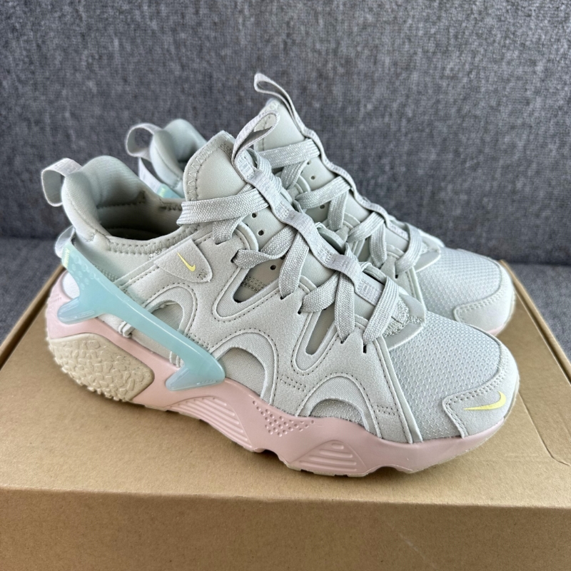 Nike 耐克女鞋AIR HUARACHE华莱士复古透气休闲跑步鞋 654275-110 - 图0