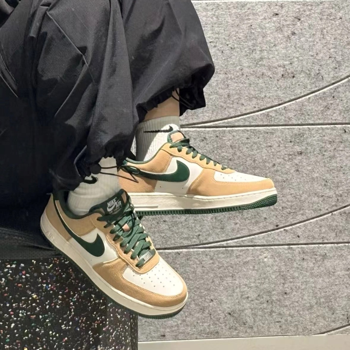 Nike耐克Air Force 1 'AF1空军一号低帮运动板鞋 FQ8714-203,淘宝优惠券,粉丝福利购,淘宝优惠卷