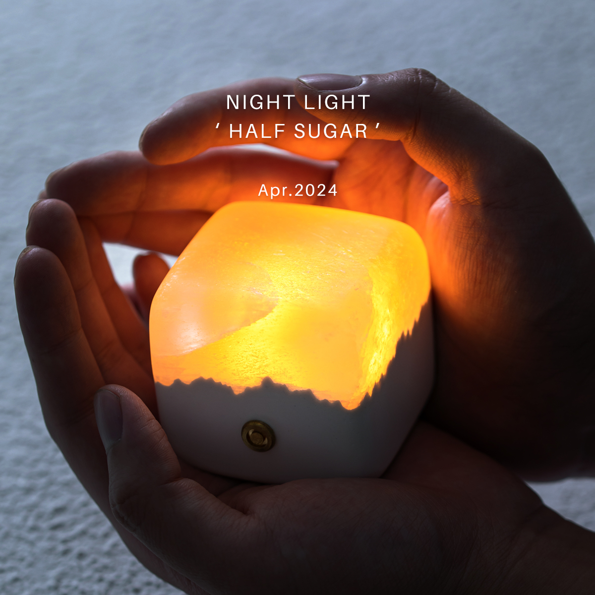 【好物体验专享】心动的信号8同款礼物方益炯 元渡半糖矿石小夜灯 - 图1