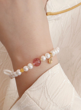 天然珍珠手链ins小众设计简约手饰气质简约草莓晶巴洛克珍珠手串