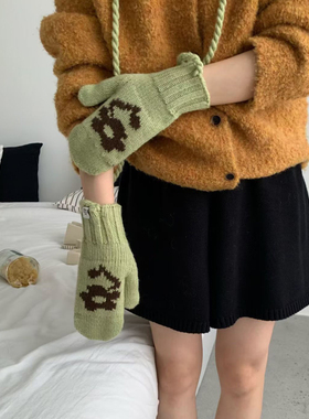可爱花朵刺绣粗针织挂脖手套女