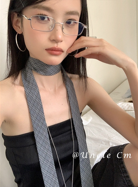高级感细窄长条时髦格纹丝巾女