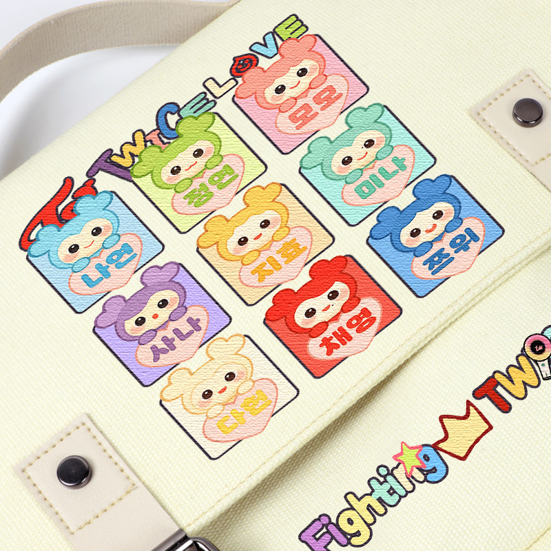 TWICE演唱会小卡同款林娜琏女团周边女生帆布手提包单肩包斜挎包 - 图3