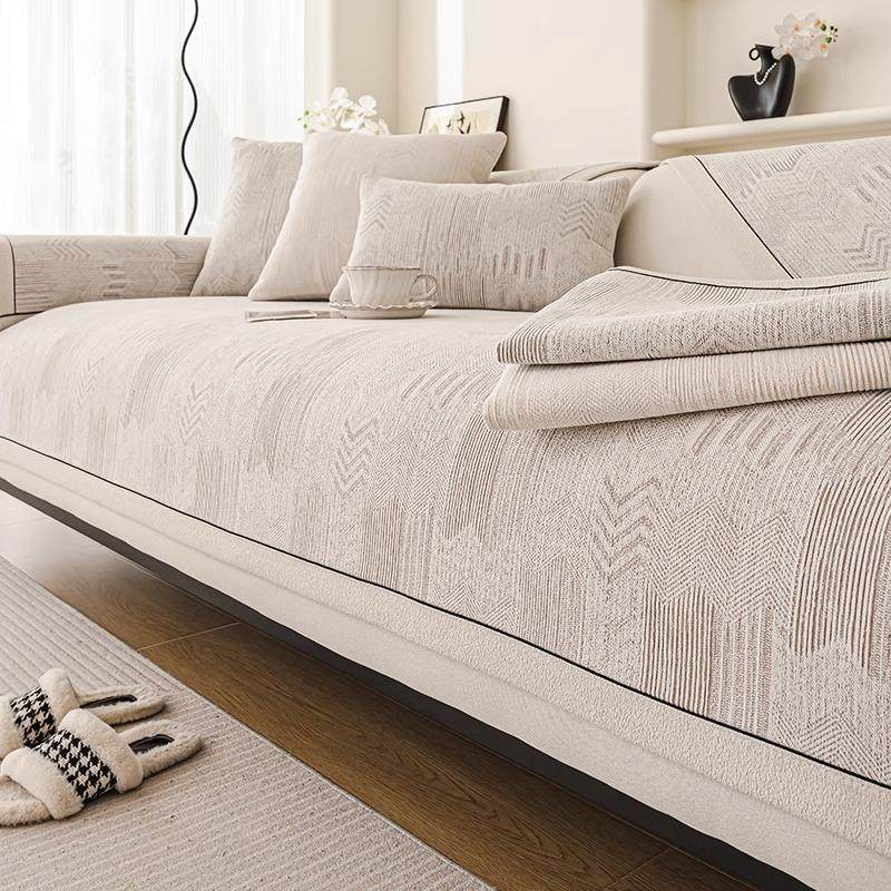 2025新款四季通用防滑皮沙发垫子坐垫套罩盖布巾定制简约风浅咖色