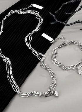 【心动】情侣项链一对男女毛衣链小众设计感相吸磁铁潮礼物送女友