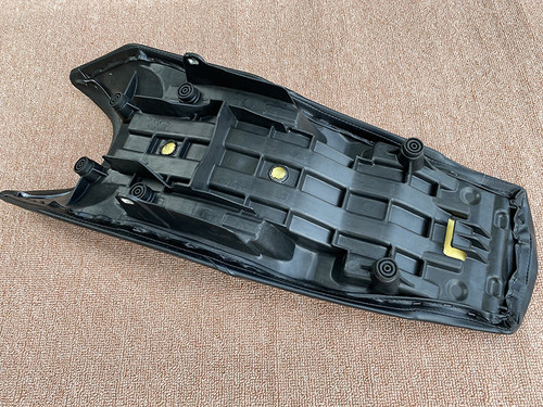 建设雅马哈摩托车天隼坐包JYM125-3G坐垫YX125坐垫 座包皮座垫皮 - 图1