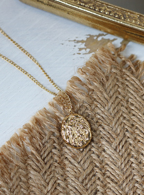 小众质感不规则钛钢18k金锁骨链