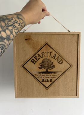 日本进口啤酒heartland限定款木质镜子挂件店招