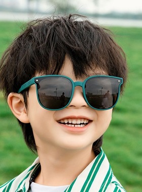 UV400儿童偏光墨镜防强光刺眼