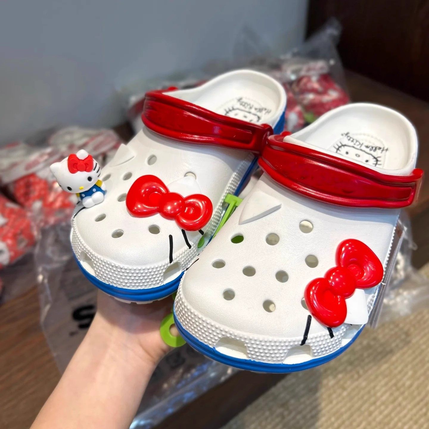 KT猫猫洞洞鞋亲子鞋男童女童儿童海边沙滩凉鞋平底涉水鞋,淘宝优惠券,粉丝福利购,淘宝优惠卷