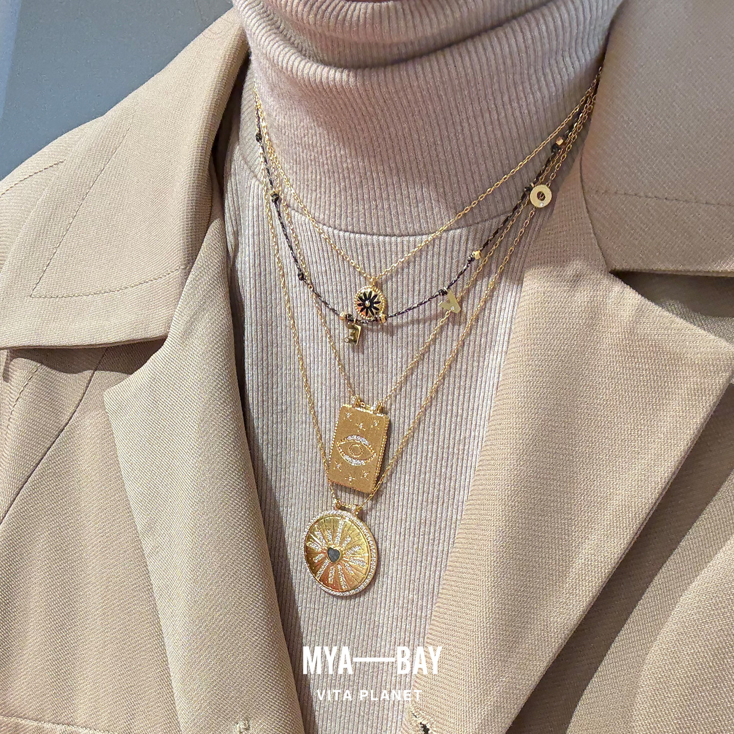 比利时MYA BAY 香水瓶爱心圆形吊坠镀金项链天然石手工编绳锁骨链,淘宝优惠券,粉丝福利购,淘宝优惠卷