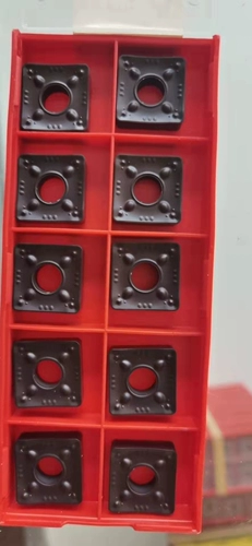 Квартет односторонний автомобильный клинок CNC RC6125 6225 SNMM190616-HR Гравитационная резка Черно-желтая сталь детали