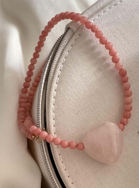 时尚桃心设计师小众手串女亚克力