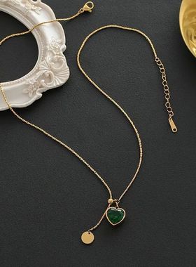 European and American Fashion Heart Circle Pendant Necklace,