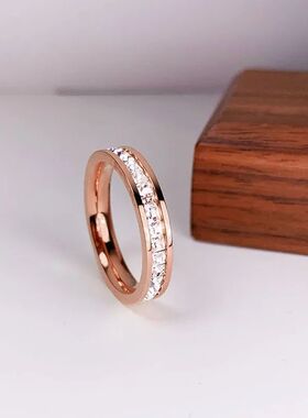 Fashion Luxury Zirconia Crystal Ring Rose Gold Color Titaniu