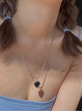 Kpop Black Heart Necklace French Metal Love Clavicle Chain K