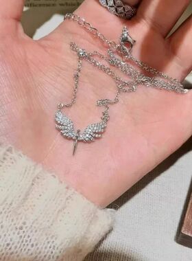 Y2K Rhinesone Angel Wings Pendan Necklace 2026 Classic Fashi