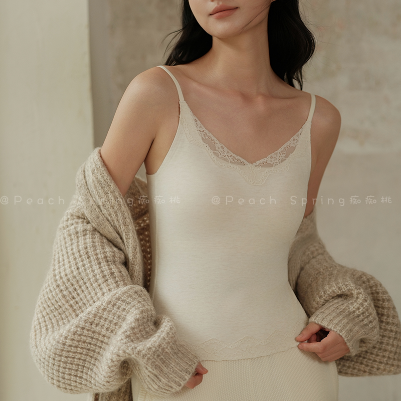 保暖内衣背心女款上衣2025秋冬季带胸垫免穿bra加绒加厚蚕丝文胸