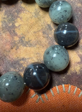 【谢钰儿】新疆和田玉籽料青花墨玉一线天手串15mm 精品