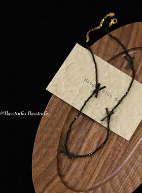 Basstudio 韩风手工黑色蝴蝶结尖晶小米珠项链锁骨链钛钢甜酷小众