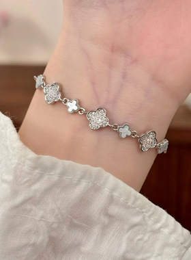 百搭时尚轻奢气质高级感微镶锆石四叶花手链通勤日常设计感手饰女