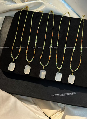 新中式复古天然玉髓平安扣无事牌项链轻奢高级感气质洋气锁骨链潮