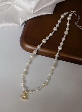 2026新款本命年带钻小马吊坠珍珠串珠项链女精致高级气质锁骨链潮