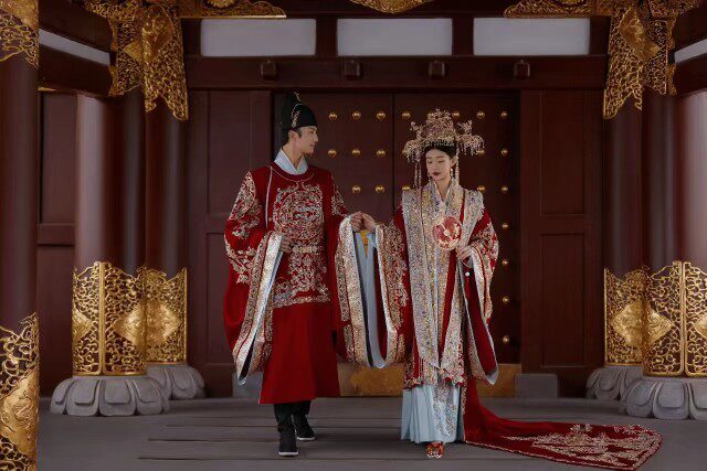 Song Dynasty Hanfu Chinese Wedding Wedding Clothes Fengguan Xiapei Rental