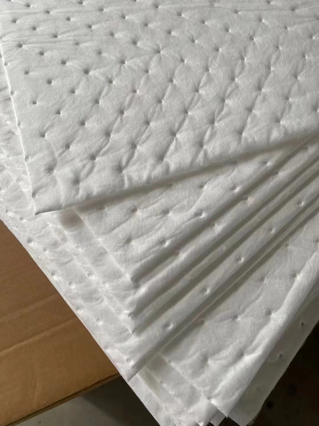 复合压点工业吸油棉片 水面地面车间海事船用吸油毡机器擦拭 艾灸,淘宝优惠券,粉丝福利购,淘宝优惠卷