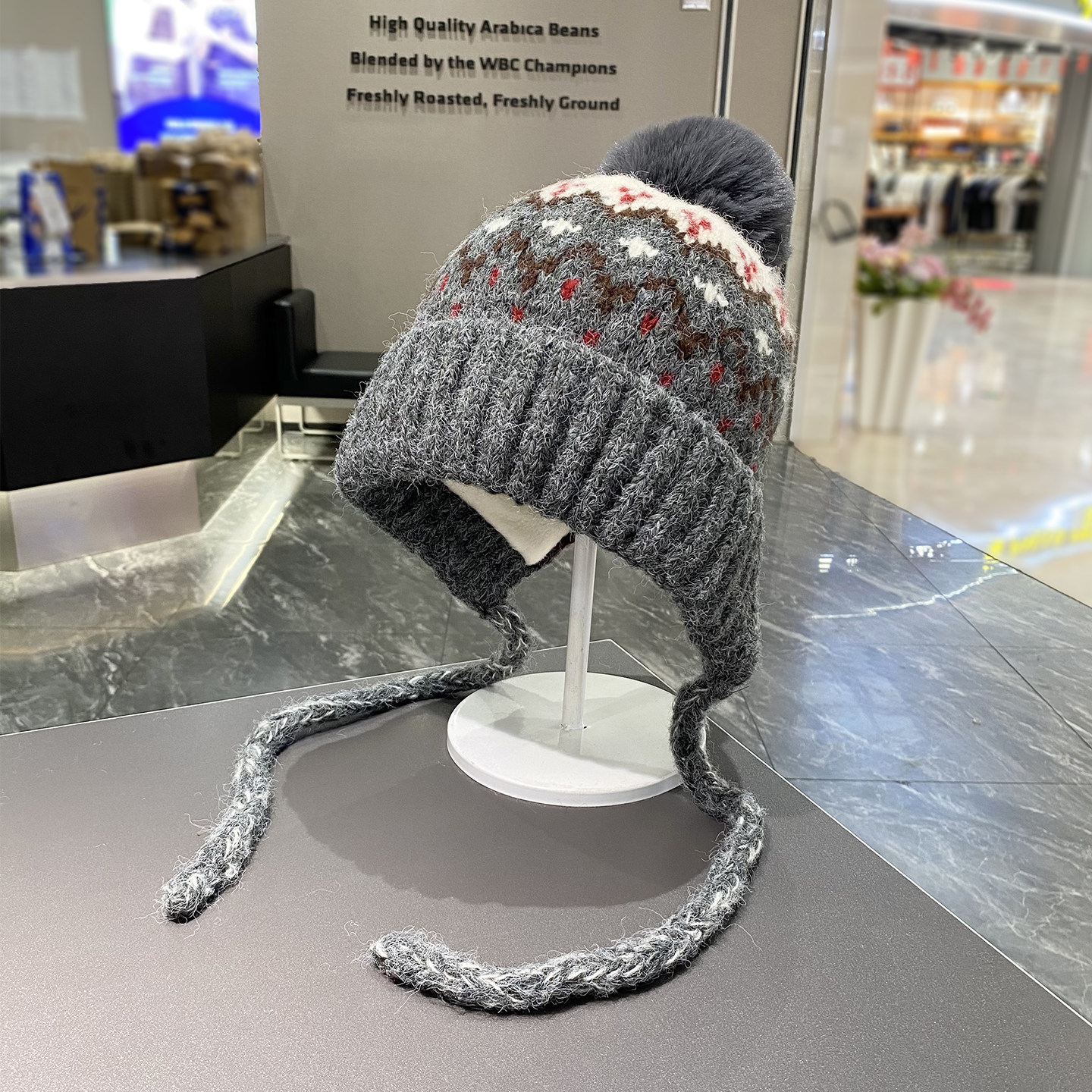 费尔岛风提花球球针织绑带毛线帽女冬季新款加绒保暖护耳帽雷锋帽,淘宝优惠券,粉丝福利购,淘宝优惠卷