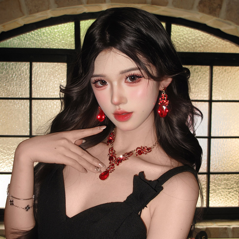 欧美重工红色满钻花纹水滴项链耳环套装女夸张设计感精致锁骨链,淘宝优惠券,粉丝福利购,淘宝优惠卷