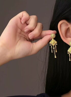 宝相花流苏耳针彷真黄金