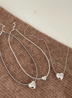 高级感爱心珍珠项链女小众法式个性复古优雅气质百搭颈链毛衣链